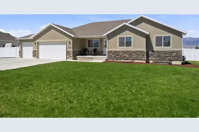 664 S Saddle Rd, Grantsville, UT 84029 - Photo 1