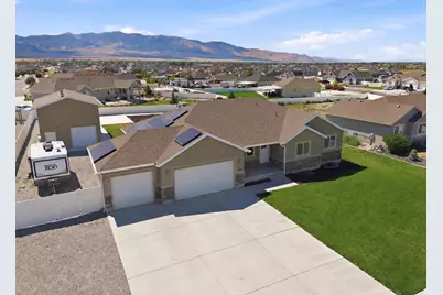 664 S Saddle Rd, Grantsville, UT 84029 - Photo 2