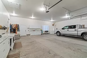 1165 E Austin Dr, Elsinore, UT 84724 - Photo 58