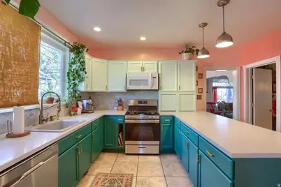 1462 W 500 N, Salt Lake City, UT 84116 - Photo 12