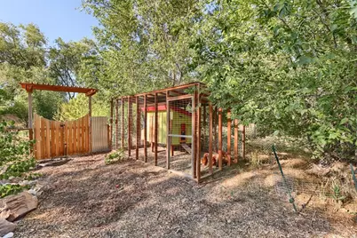 1462 W 500 N, Salt Lake City, UT 84116 - Photo 32