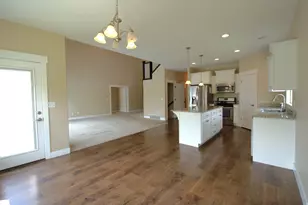 731 S 45 E, Vineyard, UT 84059 - Photo 14