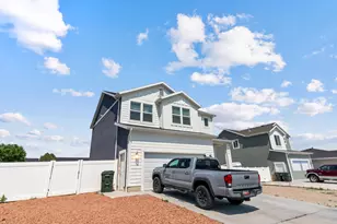 759 N Brook Ave, Tooele, UT 84074 - Photo 4