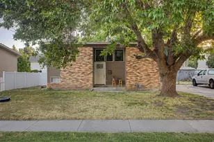 1076 Shannon Cir, Brigham City, UT 84302 - Photo 1