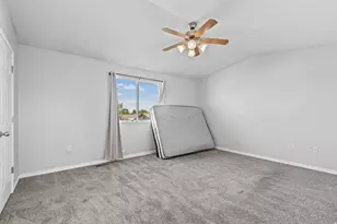 652 W 800 N, Clinton, UT 84015 - Photo 14