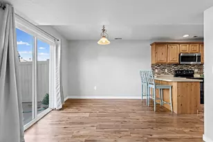 652 W 800 N, Clinton, UT 84015 - Photo 8