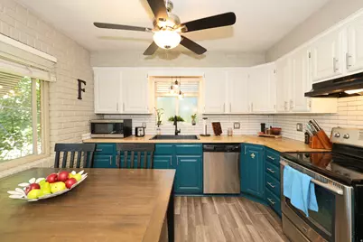 3396 S Terrace Vw, Salt Lake City, UT 84109 - Photo 12