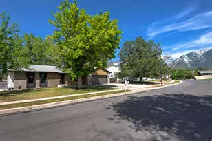 1797 E Ski View Dr, Sandy, UT 84092 - Photo 38