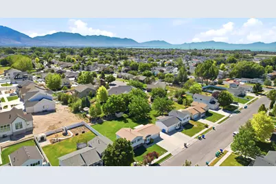 467 S 1430 W, Lehi, UT 84043 - Photo 34