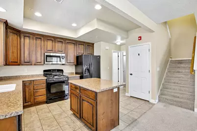 7054 S Greensand Dr W, West Jordan, UT 84084 - Photo 10