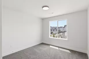 4573 W Monument Peak Dr S, Herriman, UT 84096 - Photo 30