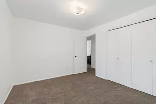 1602 Nicklaus Cir, Sandy, UT 84092 - Photo 14