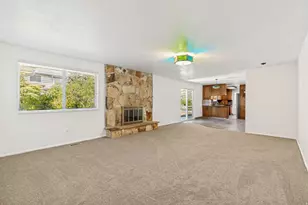 1602 Nicklaus Cir, Sandy, UT 84092 - Photo 8