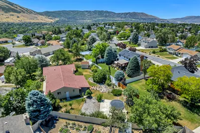 1602 Nicklaus Cir, Sandy, UT 84092 - Photo 42
