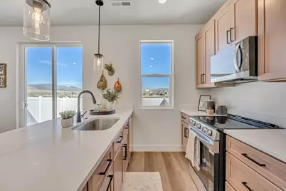 628 E Garden Grove Way #340, Eagle Mountain, UT 84005 - Photo 10