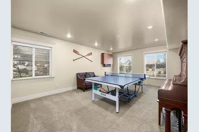 2639 W Pebble Creek Ln N, Lehi, UT 84043 - Photo 16