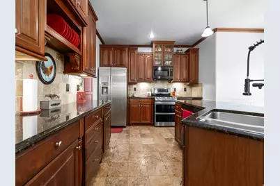 2639 W Pebble Creek Ln N, Lehi, UT 84043 - Photo 10