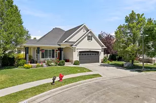 2639 W Pebble Creek Ln N, Lehi, UT 84043 - Photo 2