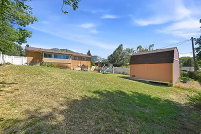 1045 Peach Dr, Ogden, UT 84404 - Photo 26