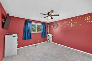 1045 Peach Dr, Ogden, UT 84404 - Photo 18