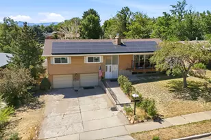 1045 Peach Dr, Ogden, UT 84404 - Photo 2