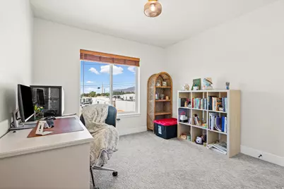 562 W 900 S, Tooele, UT 84074 - Photo 10