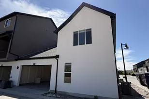 1179 N Downfield Ln W, North Salt Lake, UT 84054 - Photo 2
