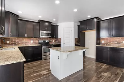 467 E Rue De Paris, Vineyard, UT 84059 - Photo 2