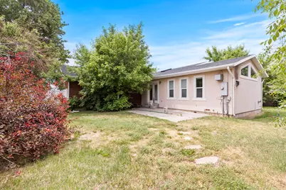 897 E Elm St, Layton, UT 84041 - Photo 32
