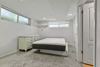 897 E Elm St, Layton, UT 84041 - Photo 26