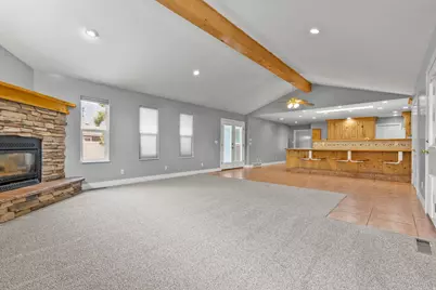 897 E Elm St, Layton, UT 84041 - Photo 8