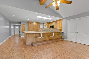 897 E Elm St, Layton, UT 84041 - Photo 10