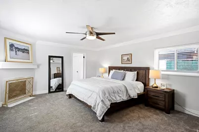 555 E Pages Ln, Centerville, UT 84014 - Photo 30