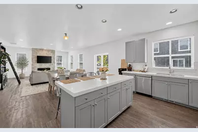 912 E Queensmill Ln S, Salt Lake City, UT 84106 - Photo 8