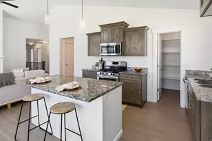 2467 W 3375 S, West Haven, UT 84401 - Photo 14