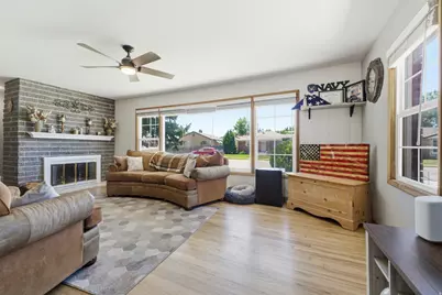 2212 W 5150 S, Roy, UT 84067 - Photo 6