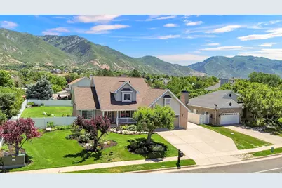 4792 Glasmann Way, South Ogden, UT 84403 - Photo 8