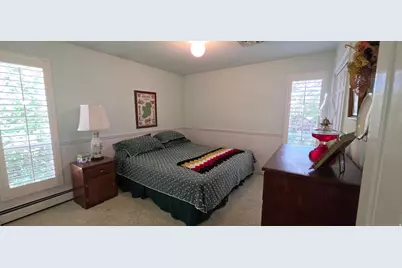 1398 N Oakridge Dr, Centerville, UT 84014 - Photo 26