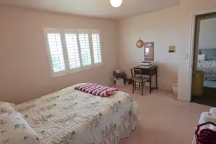 1398 N Oakridge Dr, Centerville, UT 84014 - Photo 24