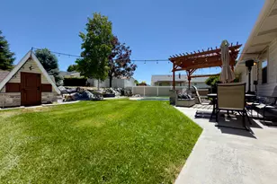 717 S 1100 E, Pleasant Grove, UT 84062 - Photo 42