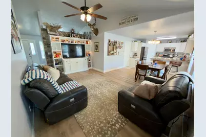 717 S 1100 E, Pleasant Grove, UT 84062 - Photo 6