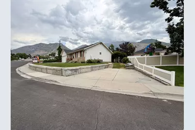 717 S 1100 E, Pleasant Grove, UT 84062 - Photo 60