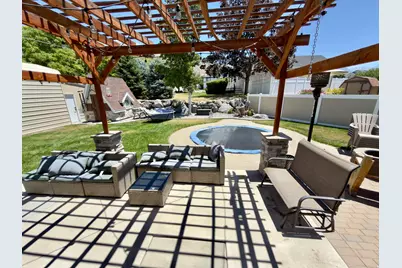 717 S 1100 E, Pleasant Grove, UT 84062 - Photo 46