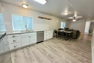 717 S 1100 E, Pleasant Grove, UT 84062 - Photo 28