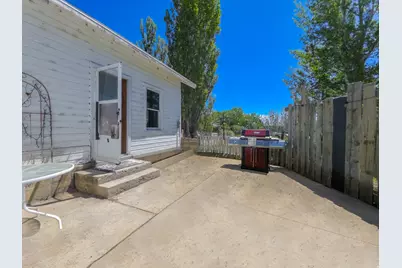 303 N 200 W, Emery, UT 84522 - Photo 26