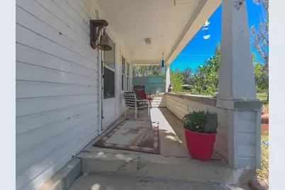 303 N 200 W, Emery, UT 84522 - Photo 2