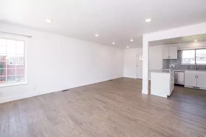 257 W 600 S, Logan, UT 84321 - Photo 2