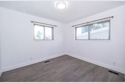 257 W 600 S, Logan, UT 84321 - Photo 12