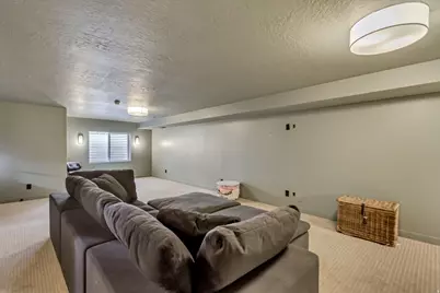 2413 N Gotland Way W, Lehi, UT 84043 - Photo 28