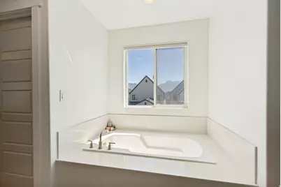 2413 N Gotland Way W, Lehi, UT 84043 - Photo 20